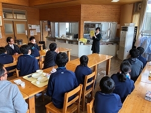 IMG-1687.jpg